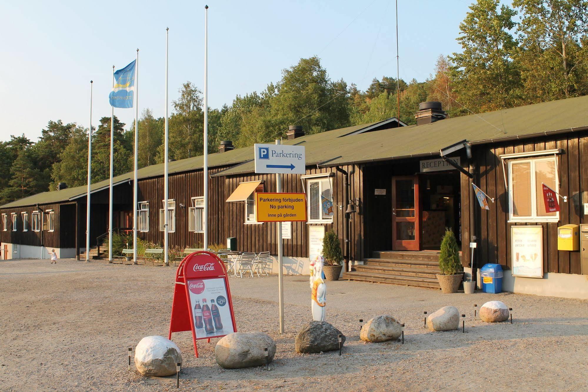 Kaellviken Semesterby Stromstad Bagian luar foto